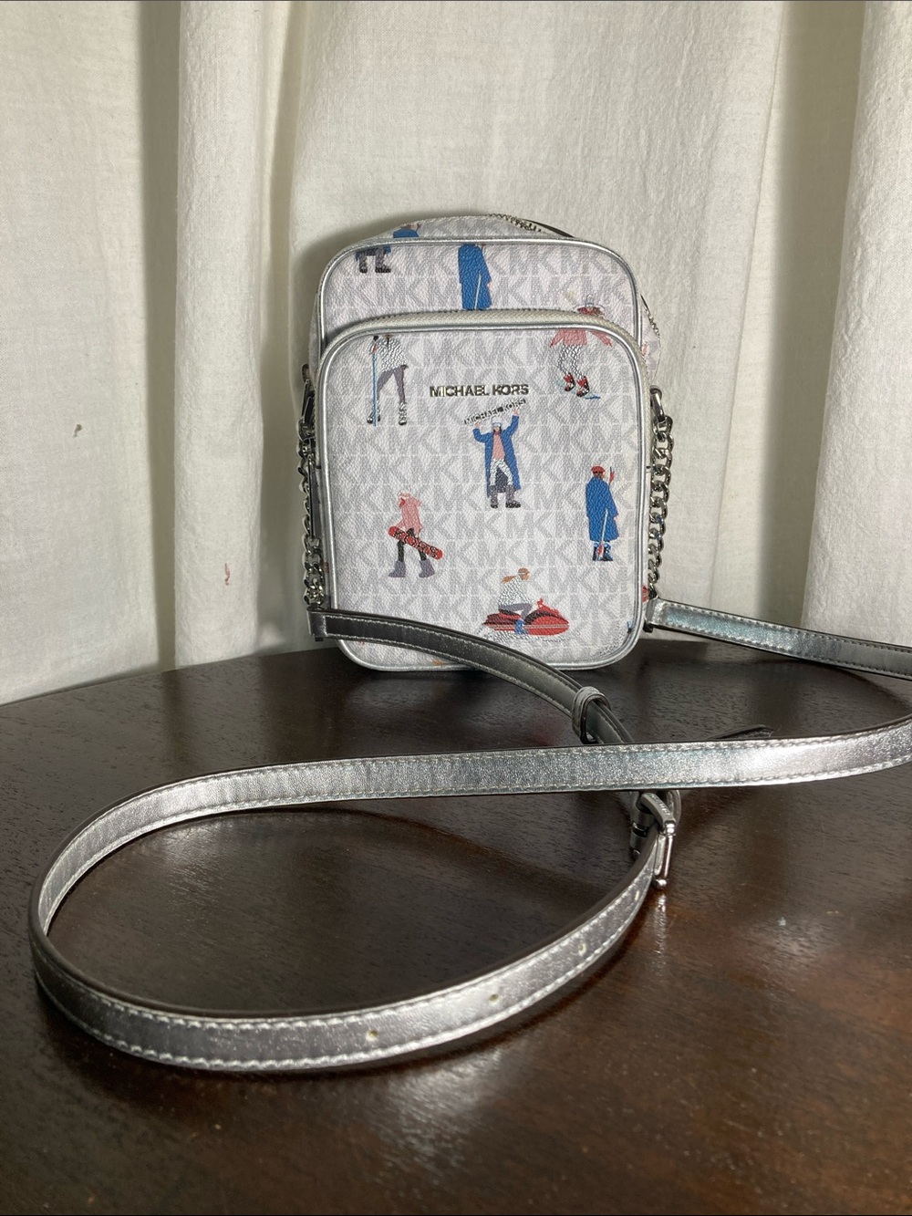 Michael Kors signature unique Crossbody Messenger Bag with Winter Sport ski seen